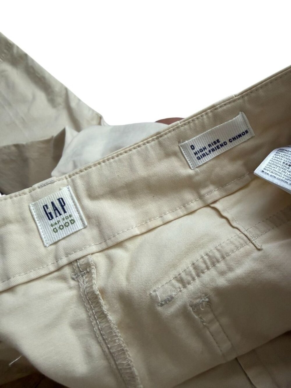 GAP High Rise Yellow Girlfriend Chinos Pants Size 0 - Picture 8 of 8